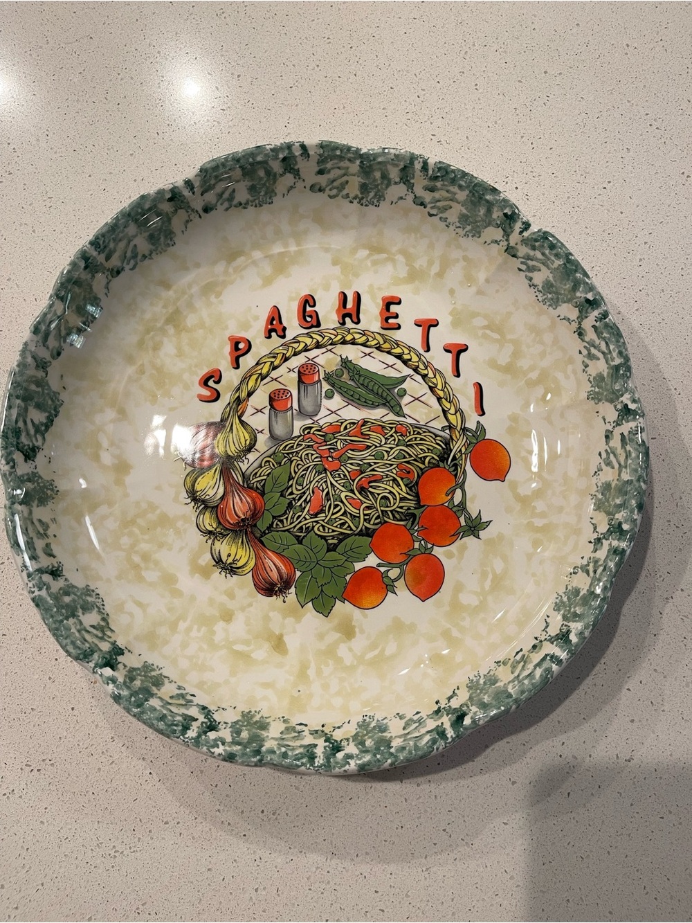 Spaghetti Ceramic Wall Plate in Green and Cream
